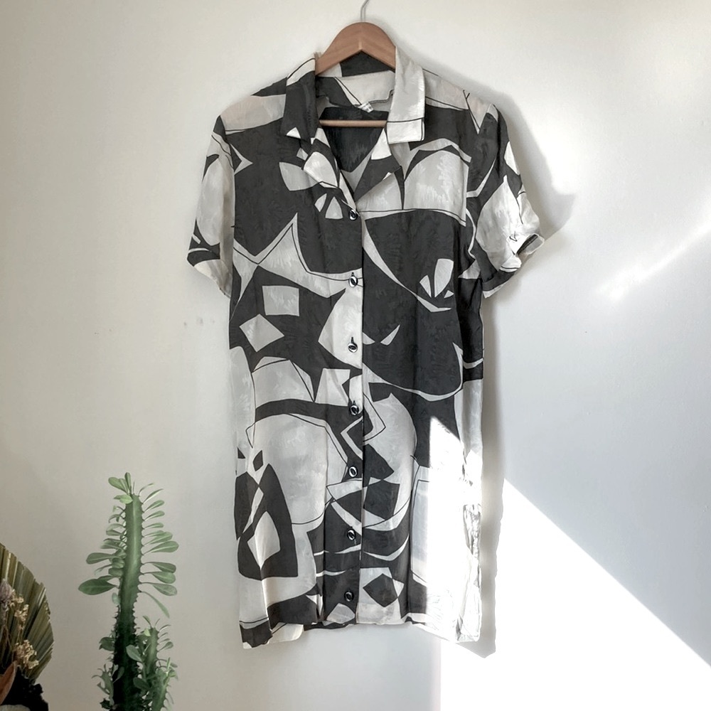 Graphic silk button-up dress